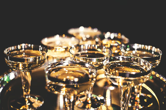 Sparkling Wine, Champagne, and Other New Year's Eve Options: Know the Difference and Sip the Best — Vinebox